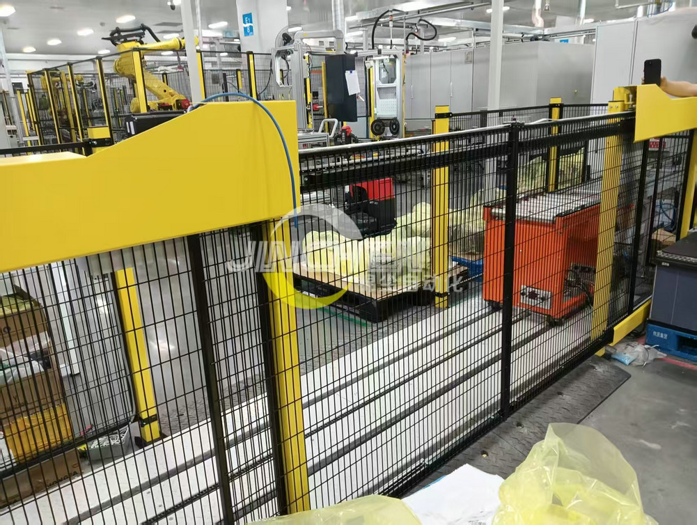 自動門擺渡輥道線，封閉式輸送機(jī)，封閉輥道線，輥筒擺渡輸送線